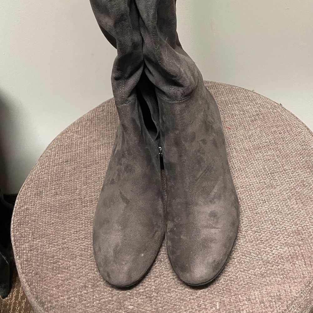9.5 Gray Marc Fisher knee high boots
